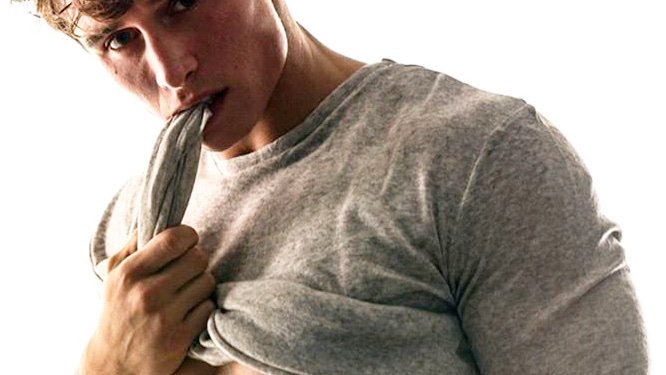 EIPFjU4WwAAIM1F?format=jpg&name=small