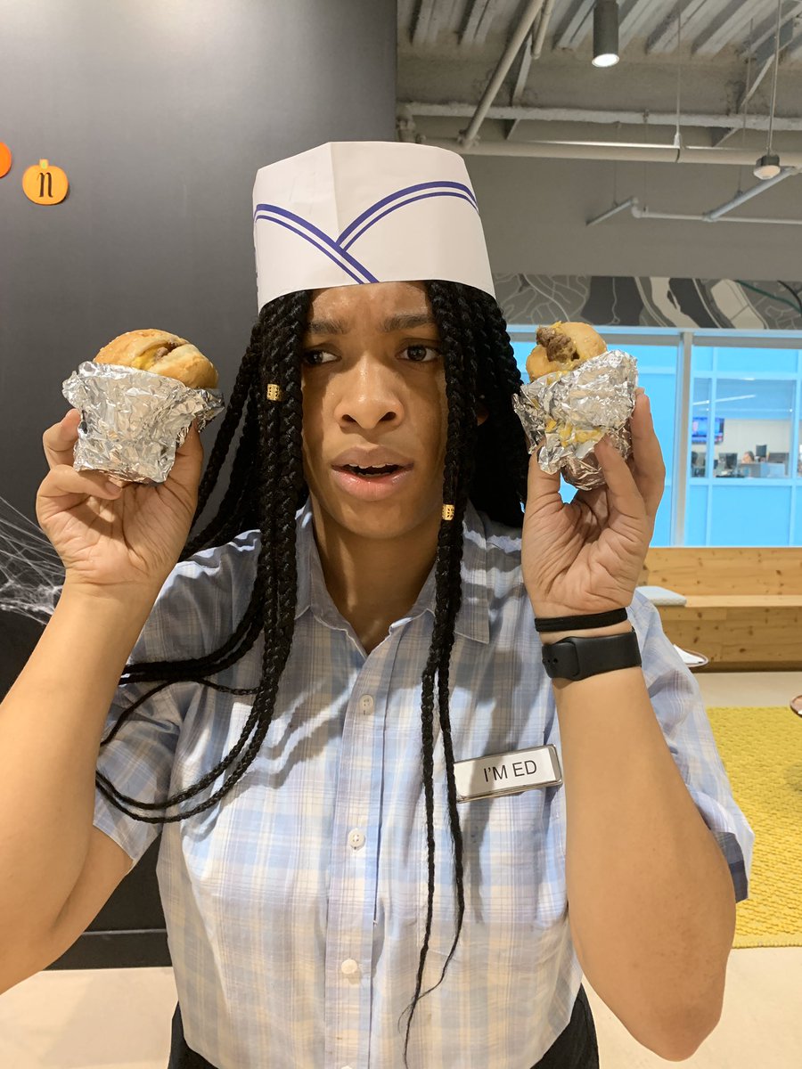 ImNotRaja's tweet photo. Welcome to Good Burger, Home of the Good Burger, can I take your order? https://t.co/4Sc8jxeZAm