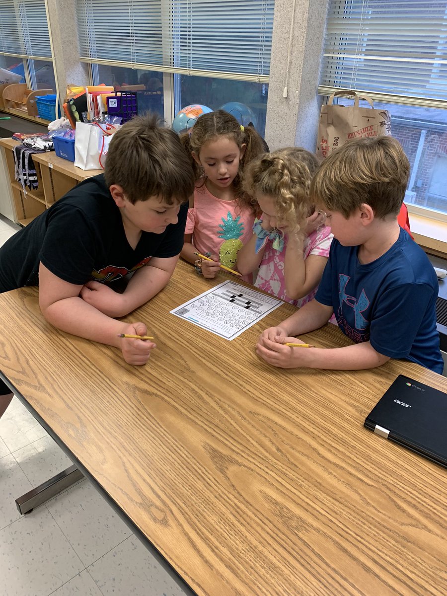 SomersKristin's tweet photo. Having so much fun working together on a Halloween math escape the room activity! Thanks @MsSangiorgi !!! @WPSCoolidge https://t.co/RZIwzeXGAD