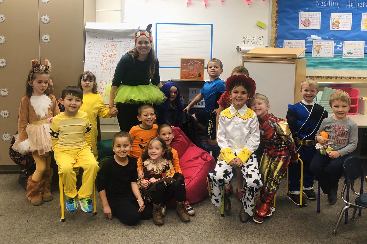 PM Kindergarten would like to wish you a very happy Halloween! What a fun day! 🎃<a href="/CBGrovelandEl/">Groveland Elementary</a>