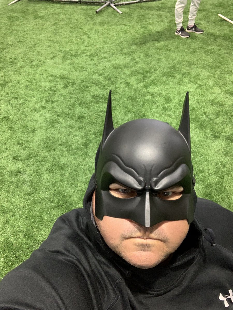 Coachmun's tweet image. I hope Bruce Wayne doesn’t have an IPhone with FaceID because Batman will never get his IPhone unlocked. #BatmanProblems