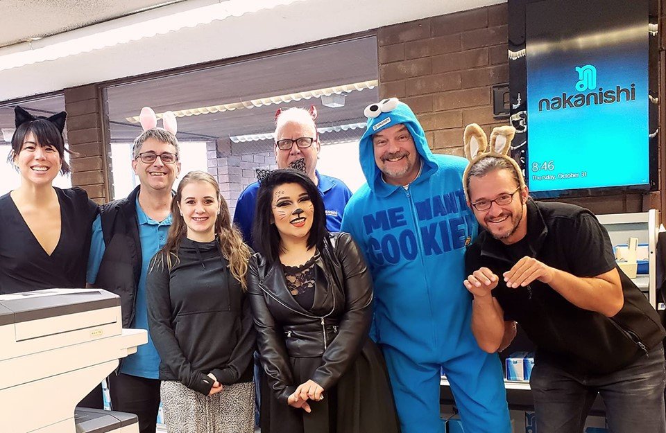 Happy Halloween from the Nakanishi operations team!  Have a safe night and don't eat too much candy, or, do if you want a gorgeous zirconia crown!! 🎃🎃🍭🍬🍫 #happyteeth #nakanishi #dentallab #dentistry #halloween2019