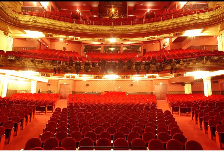 Met veel plezier kijk ik terug op 5 bijzondere jaren <a href="/HEMA/">HEMA</a> en kijk ik met veel plezier vooruit naar <a href="/StageEntertain/">Stage Entertainment</a> en de samenwerking met nieuwe collega’s!