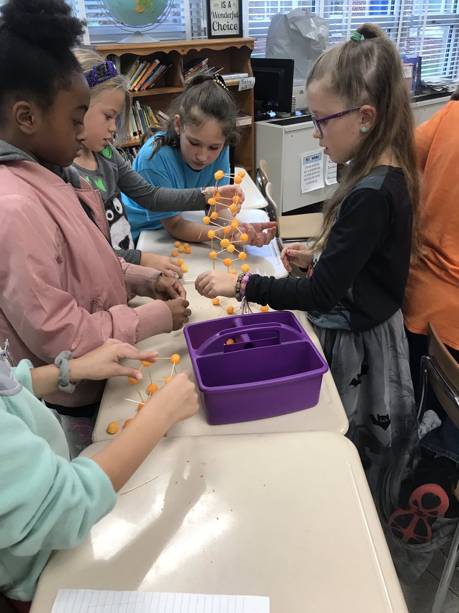 Ms.Baker tweet media