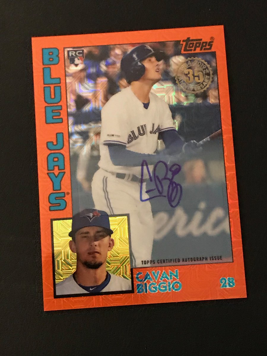 rg2online1's tweet photo. Pulled this just now!  #Topps #BlueJays #CavanBiggio
#Autograph @tpsportscardsOH https://t.co/DQHp0wPoYk