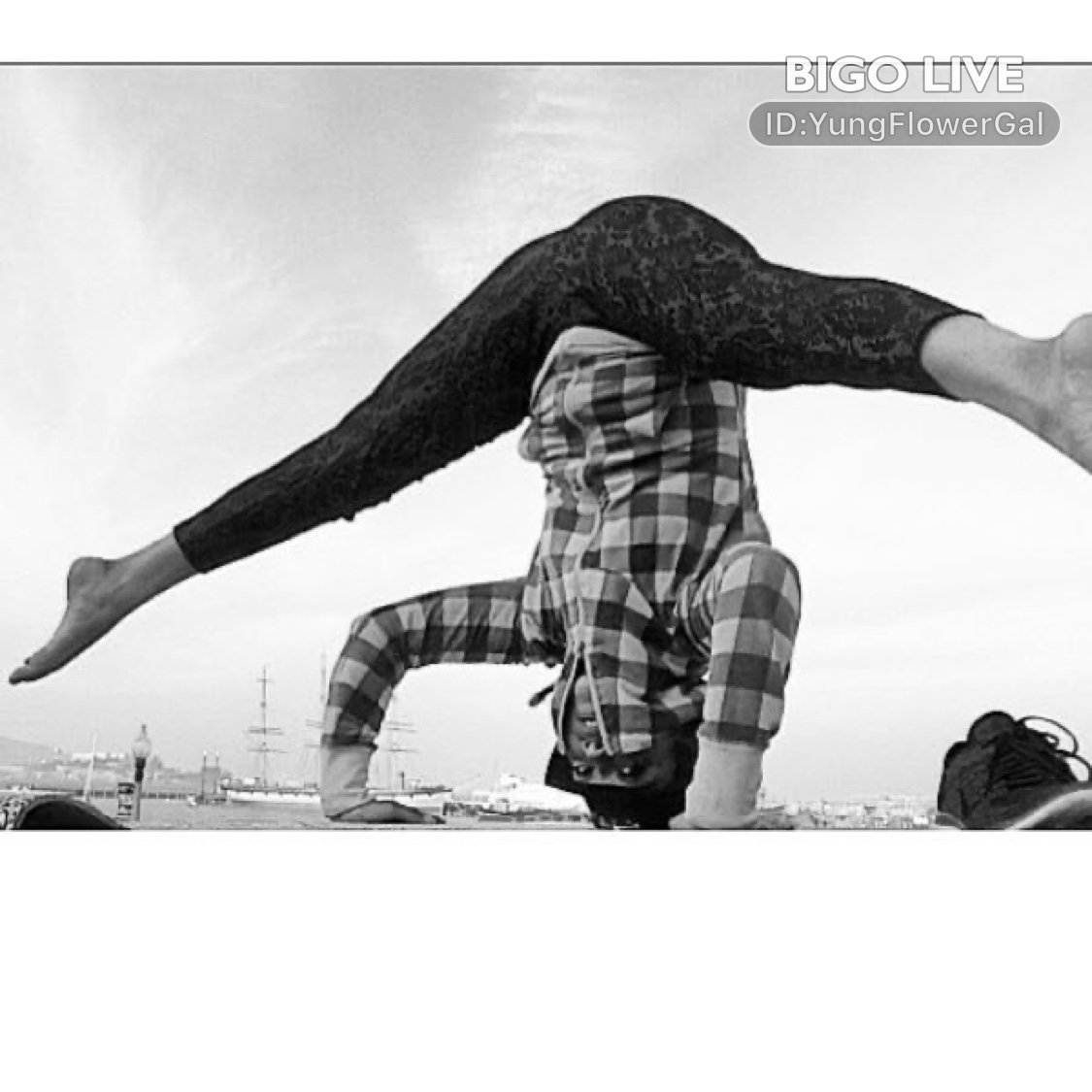 Come and see 🌺YungFlowerGal's LIVE in #BIGOLIVE: Share to Facebook and Twitter  
slink.bigovideo.tv/IlArRZ