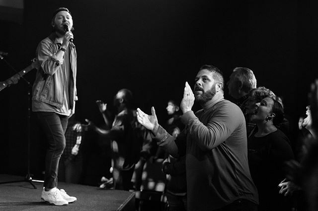 Come and worship with us this weekend at Fresh Start! We can't wait to experience what God has in store! Join us Sat night at 5pm or Sunday morning 9:30 + 11am! You can also stream live with us on YouTube and Facebook!✅