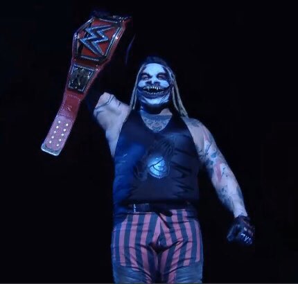 echoesofleo_'s tweet photo. FINALLY, THE INEVITABLE: “THE FIEND” BRAY WYATT IS THE NEWWWWW UNIVERSAL CHAMPION! WHAT A CRAZY MATCH, WHAT A MOMENT! #TheFiend RULL THE EARTH. ❤️🖤🙌🏼 @WWEBrayWyatt #WWECrownJewel https://t.co/yKTjxeb6w6