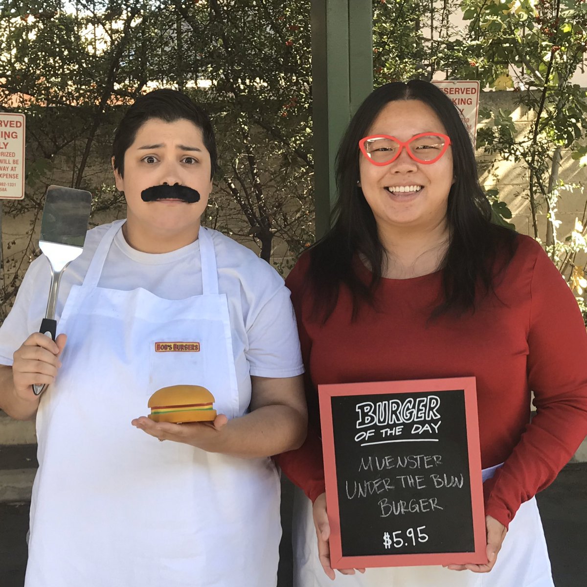 lovestephy's tweet photo. Happy #Halloween from Bob and Linda Belcher 🎃 @BobsBurgersFOX https://t.co/9WiEHhpt1b