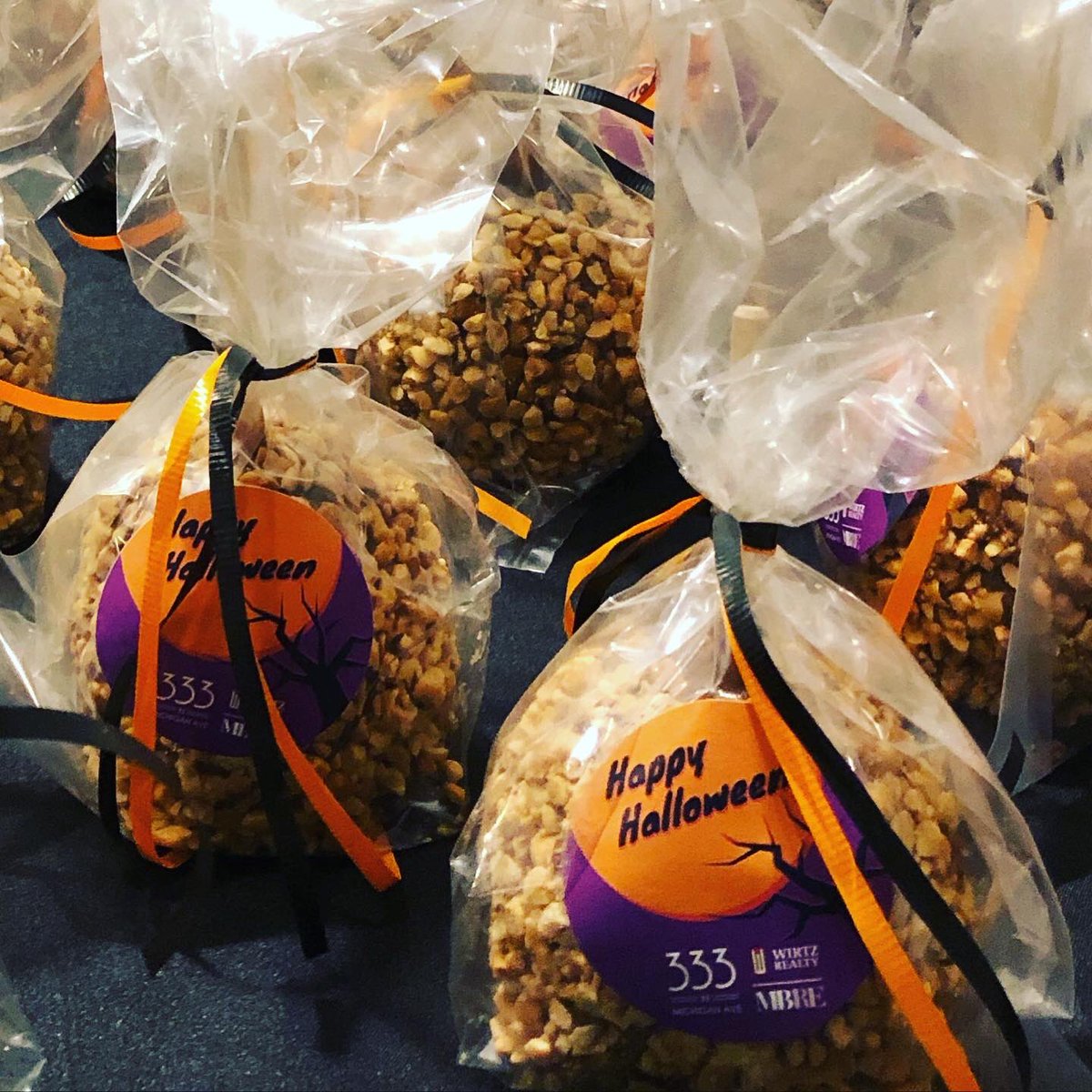 333NMichigan's tweet photo. Happy Halloween from 333! Caramel apples, tarot card readings, trick-or-treating, and a costume contest. It’s the most spooktacular time of year! #333nmichigan https://t.co/eeN7Up8tWH