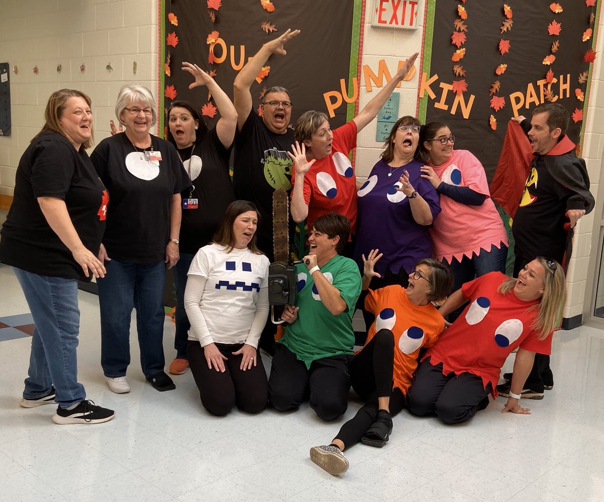 Jessica03001885's tweet photo. Happy Halloween from our Cunningham PAC man crew!! #iambold #wfcunningham #halloween2019 #wfisdearlylearn https://t.co/K6aRxCYxEw