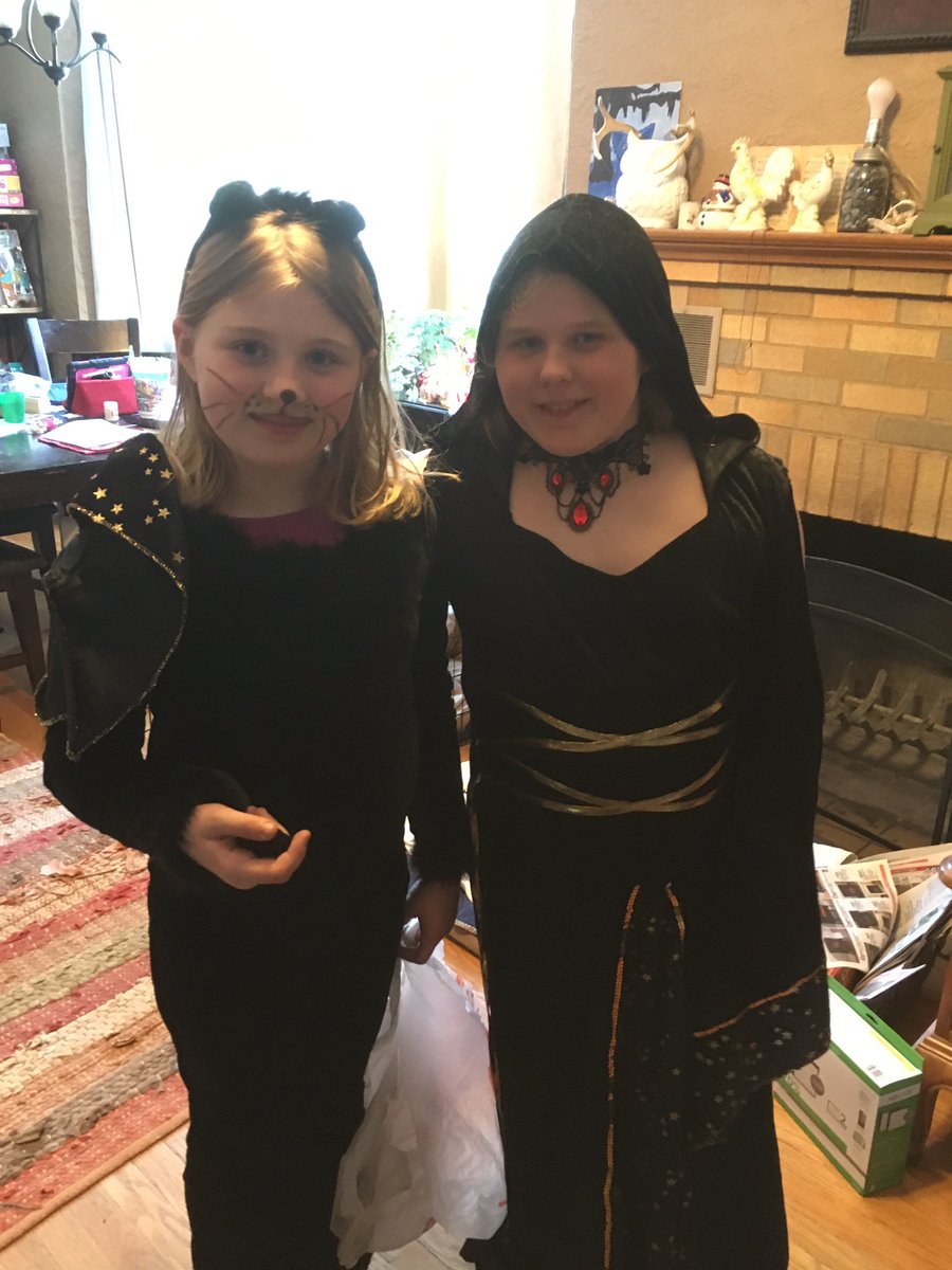 Christena Allstrom (@cajunbean50670) on Twitter photo 