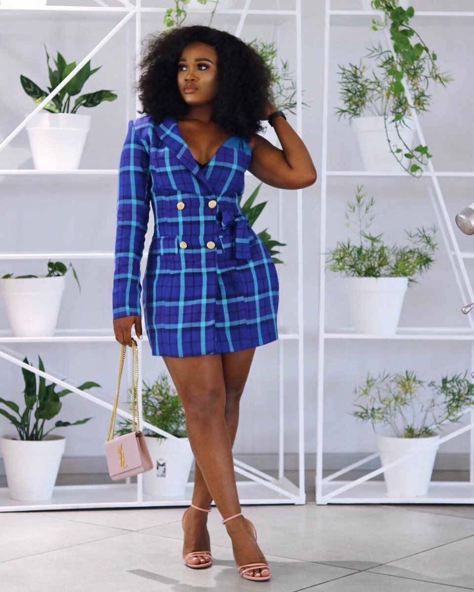 uyimamaB's tweet photo. She has my heart forever boo, I have too many photos of her πβ€οΈβ€οΈβ€οΈβ€οΈBut this one, with her favorite color blue ππ#TBTWithCeeC https://t.co/OPUBUytRiL