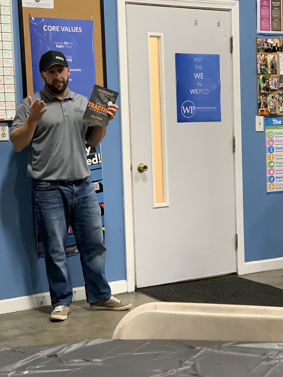 WepcoPlastics's tweet image. There is nothing like a great team! And we enjoyed celebrating our successes from the past quarter #EOSSystem #KanBan #ToolTimeReduction to enjoying holiday treats and introducing our new core values with our team today at the quarterly meeting!