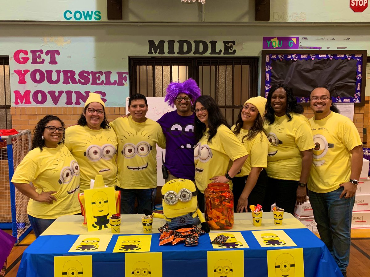 LianaRodz31's tweet photo. Just a minion in a minion world... #HappyHalloween #SchoolTimeFun @PrincipalBarbar @AlvarezCraft https://t.co/9qzlSSsOnk