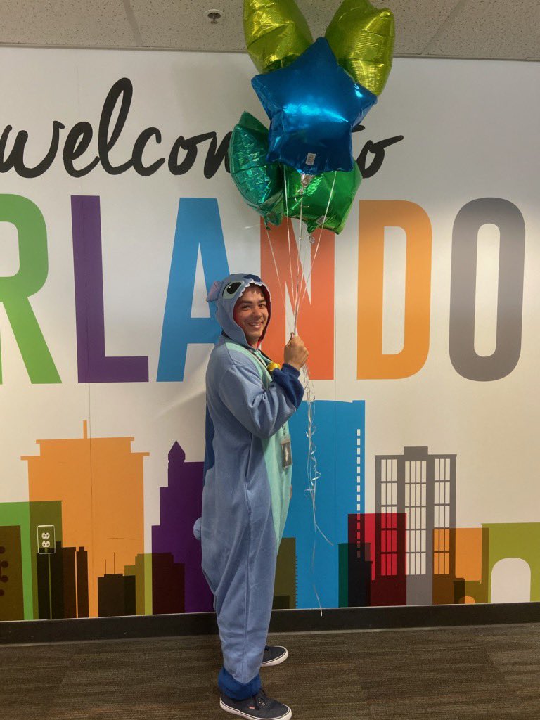 Give it up to Harlem for delivering an amazing customer experience and also having his best sales day! Closed the day with a TV and 5 AALs!#CustomerExperienceRockstar #LifeAtATT #TuggleNation #HappyHalloween #breakingpersonalrecords #growingwitheachcall #histhirdtvthisweek !