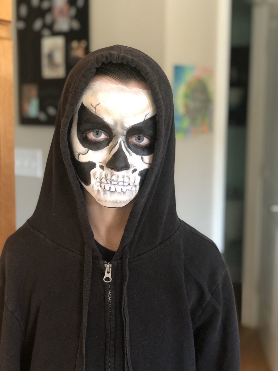 bkdeady's tweet photo. Jack the Reaper @LutherSchool https://t.co/uPTziVIdI3