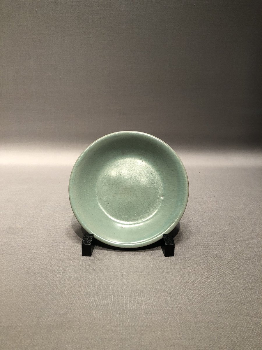 KNarujima's tweet photo. Nobel laureate Yasunari Kawabata’s celadon 川端康成の青磁 For more; https://t.co/LTz1z8LWlm #celadon #yasunarikawabata #chineseart #ruware #translation #englishlearning #tokyonationalmuseum #crazing #川端康成 #青磁 #東京国立博物館 #中国美術 #翻訳 #英語学習 #貫入 https://t.co/FIyBroEnbc
