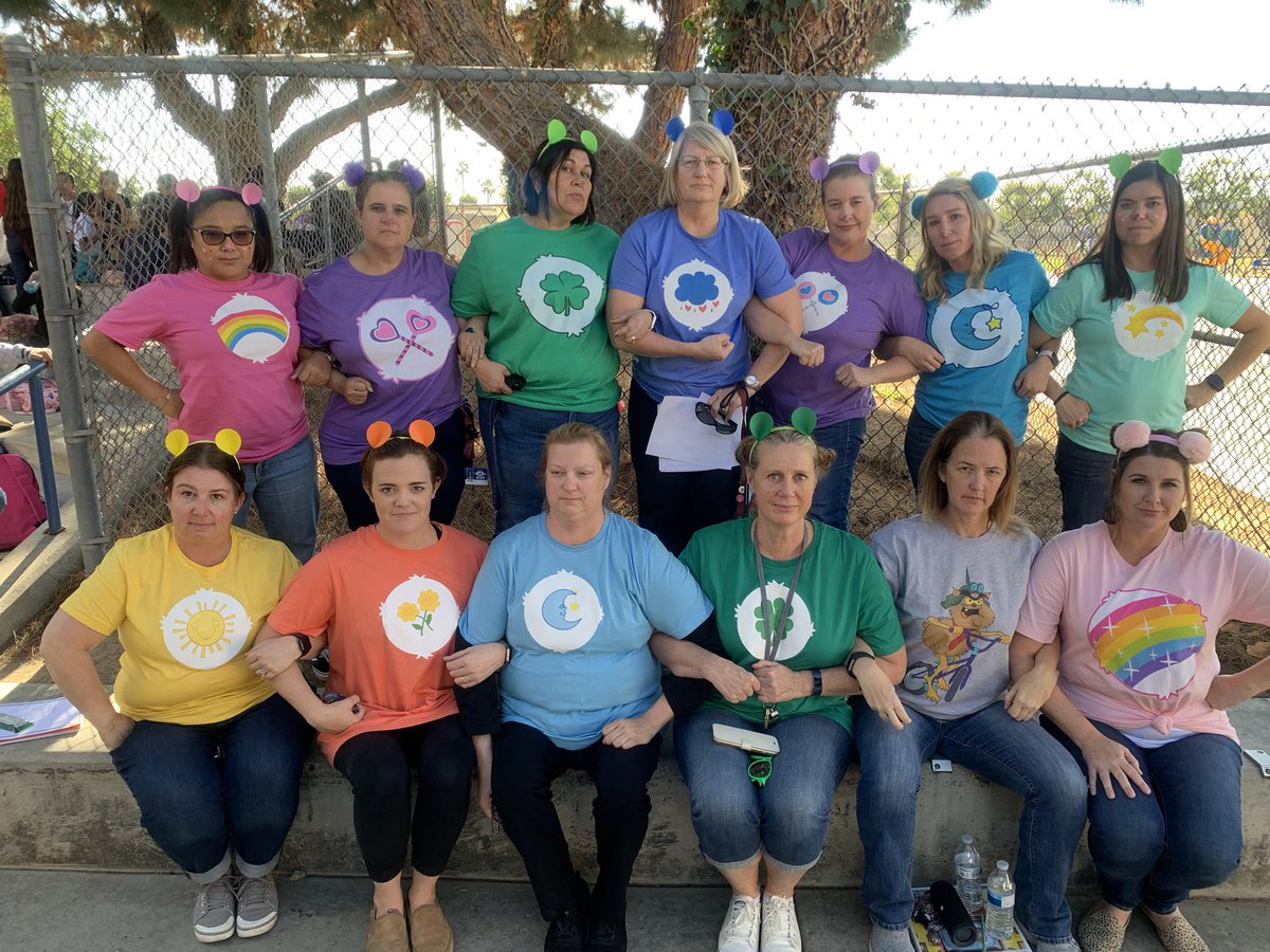 MsPeigsClass's tweet photo. Welcome to the land of Care-A-Lot at @tusdheideman where we care a lot. @TUSDconnect @TUSDschools @TustinEducators #wearetusd #weareheideman #tusdthrives #carebearstare @carebears #teachersrock https://t.co/FbOy5fTdHQ