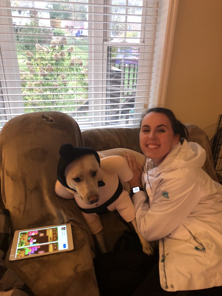 Erin_Romito's tweet photo. Ray didn’t want a picture but I was able to snag a few of Leela Lou. Needless to say she wasn’t amused #sumodog https://t.co/mzcxzQbZdB