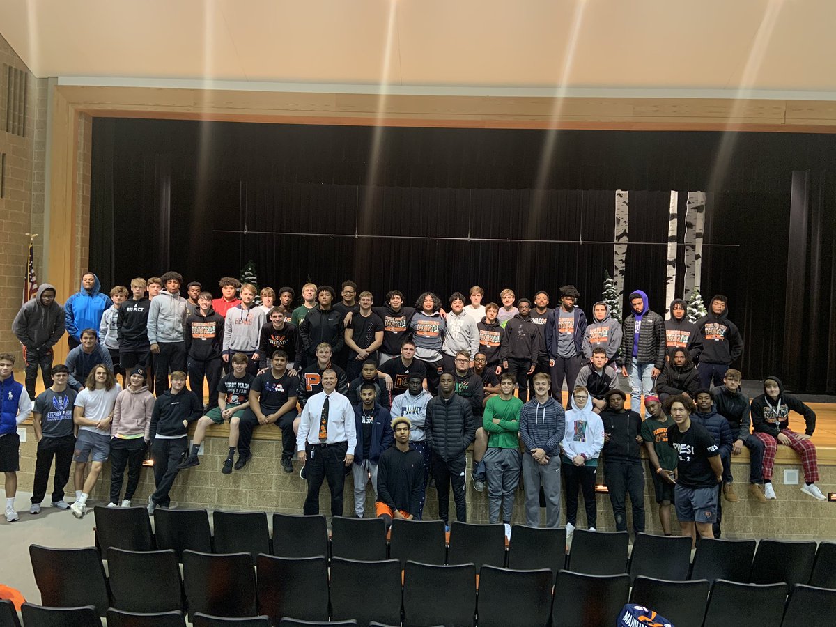 RecruitTheNook's tweet photo. Special thanks to @Dist202_Supt for coming out to practice today to speak to our Bengal family about believing in one another. #WeAreAllBengals #202pridE https://t.co/vc6lc9tscE
