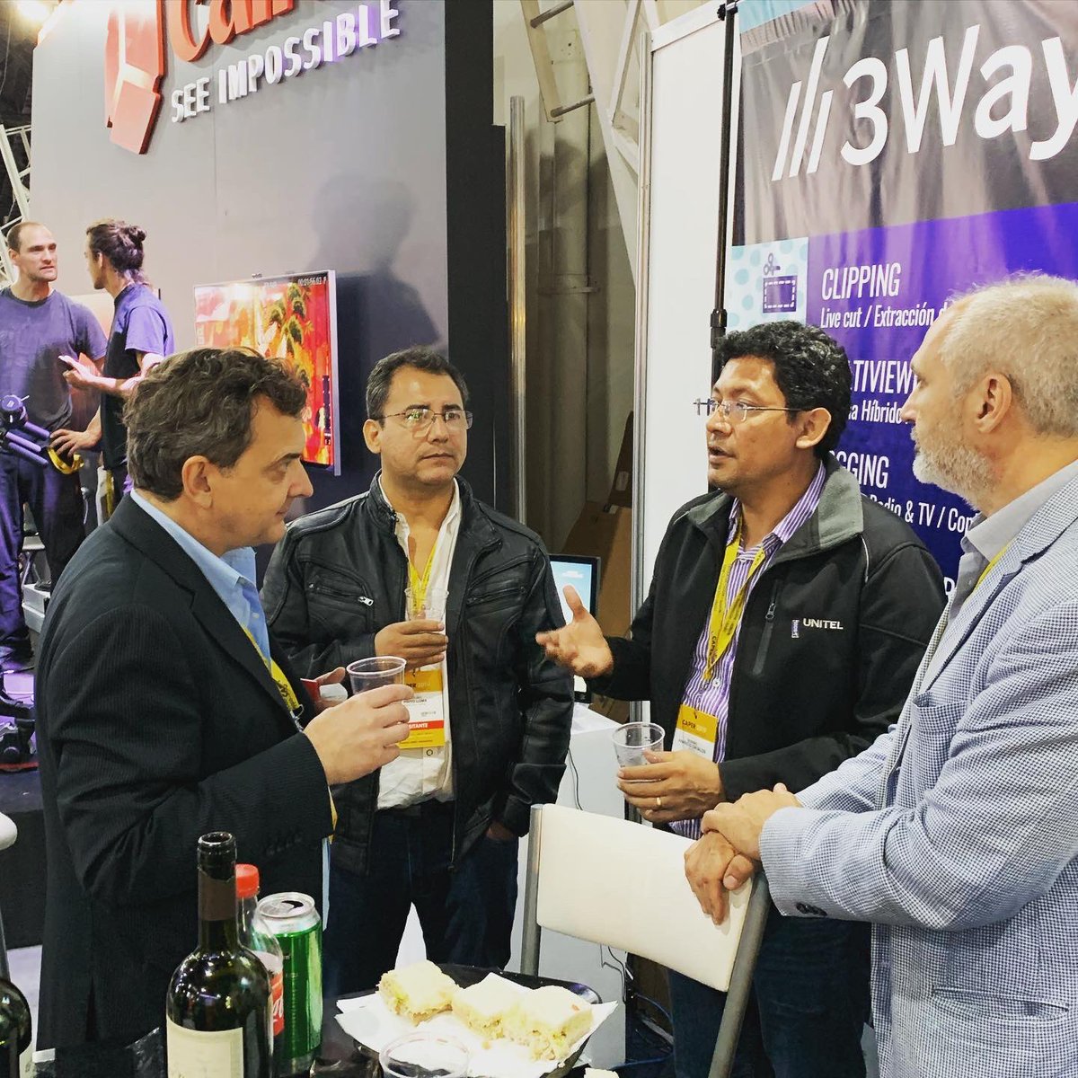 3WayVideo's tweet image. Se termina muy bien 🙌🏼🙌🏼🙌🏼la segunda jornada #CAPERshow2019
