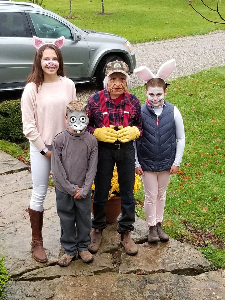 Funny Farm
#HappyHalloween