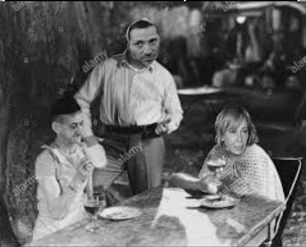 DardoPiccolo's tweet image. #GHVIPGala9
#GHVIP310 
EL TRIO VENENO:
El manipulador con sus compinches: La Amargada y el Cejas