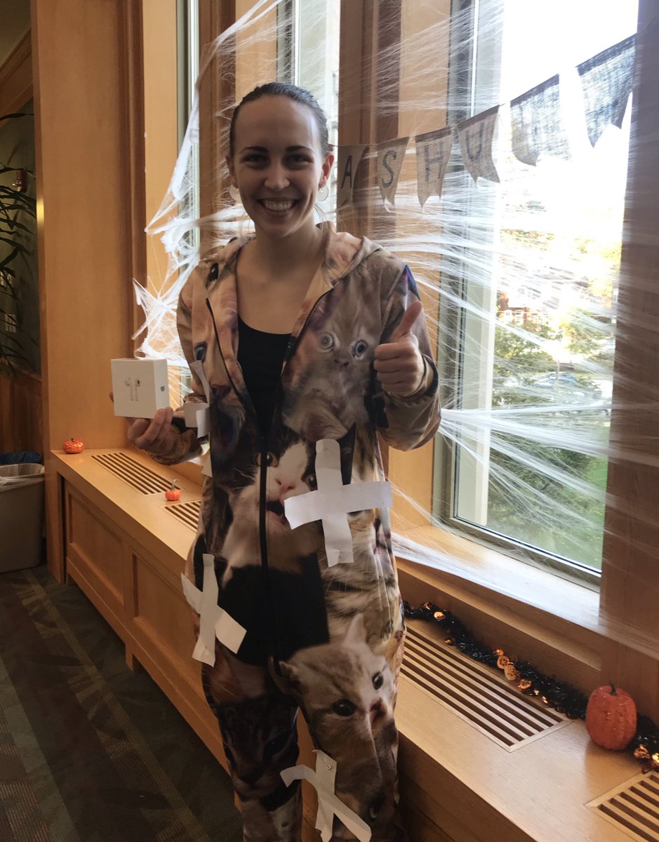 maren_loe's tweet photo. My costume won first prize at the ESE department Halloween party... I was a cation 😺➕ #positivecharge #sciencepuns @WashUengineers https://t.co/zr7Wq9GPWy