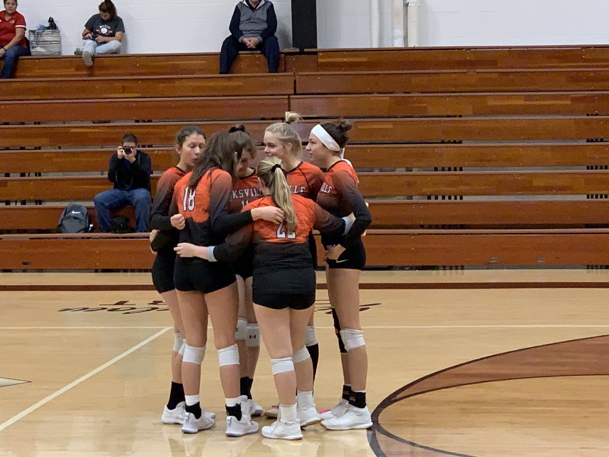 Lady Tiger VB takes the court for their first district game vs. Chillicothe