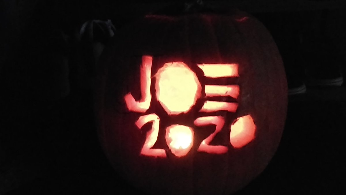 TollisonZrt's tweet photo. Happy Halloween #JoeBiden2020 #SCForJoe https://t.co/yGuQJ8UdaH