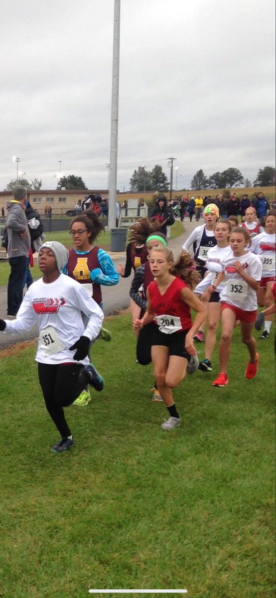 MCSCXCountry's tweet photo. 8th grade XC girls in CIC Championships 2015! Freezing cold but they ran Awesome and from that point on those girls ran great their whole high school career! https://t.co/jODjloBbMp