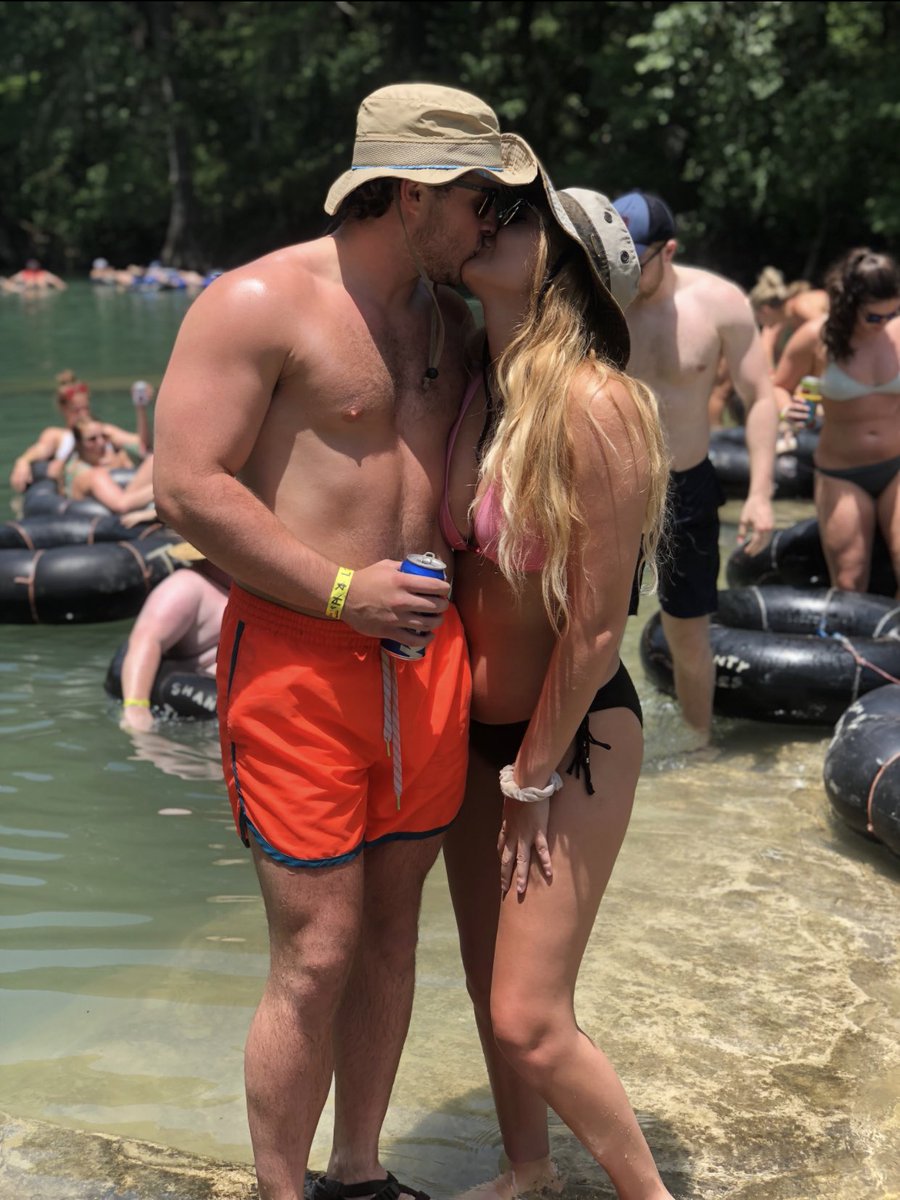 miaknight_'s tweet photo. Happy 24th birthday to this old man!!👨🏼‍🦳🥳 I love you &amp; hope you have a blast this weekend, can’t wait to spend it with you 😘 https://t.co/A1jnq5M4Ei