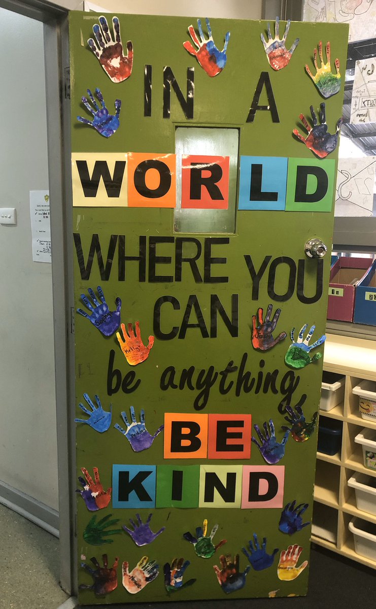 Rebecca Lia (@rebeccalia2) on Twitter photo BE KIND! 🖐🏽 6D’s kindness pledge! A constant reminder to students as they enter and exit the classroom- tying into our wonder text study. Students discussed what kindness looks like within today’s society, further reflecting on what it means to them personally. <a href="/FairWestPS/">Fairfield West PS</a> BE KIND! 🖐🏽 6D’s kindness pledge! A constant reminder to students as they enter and exit the classroom- tying into our wonder text study. Students discussed what kindness looks like within today’s society, further reflecting on what it means to them personally. <a href="/FairWestPS/">Fairfield West PS</a>