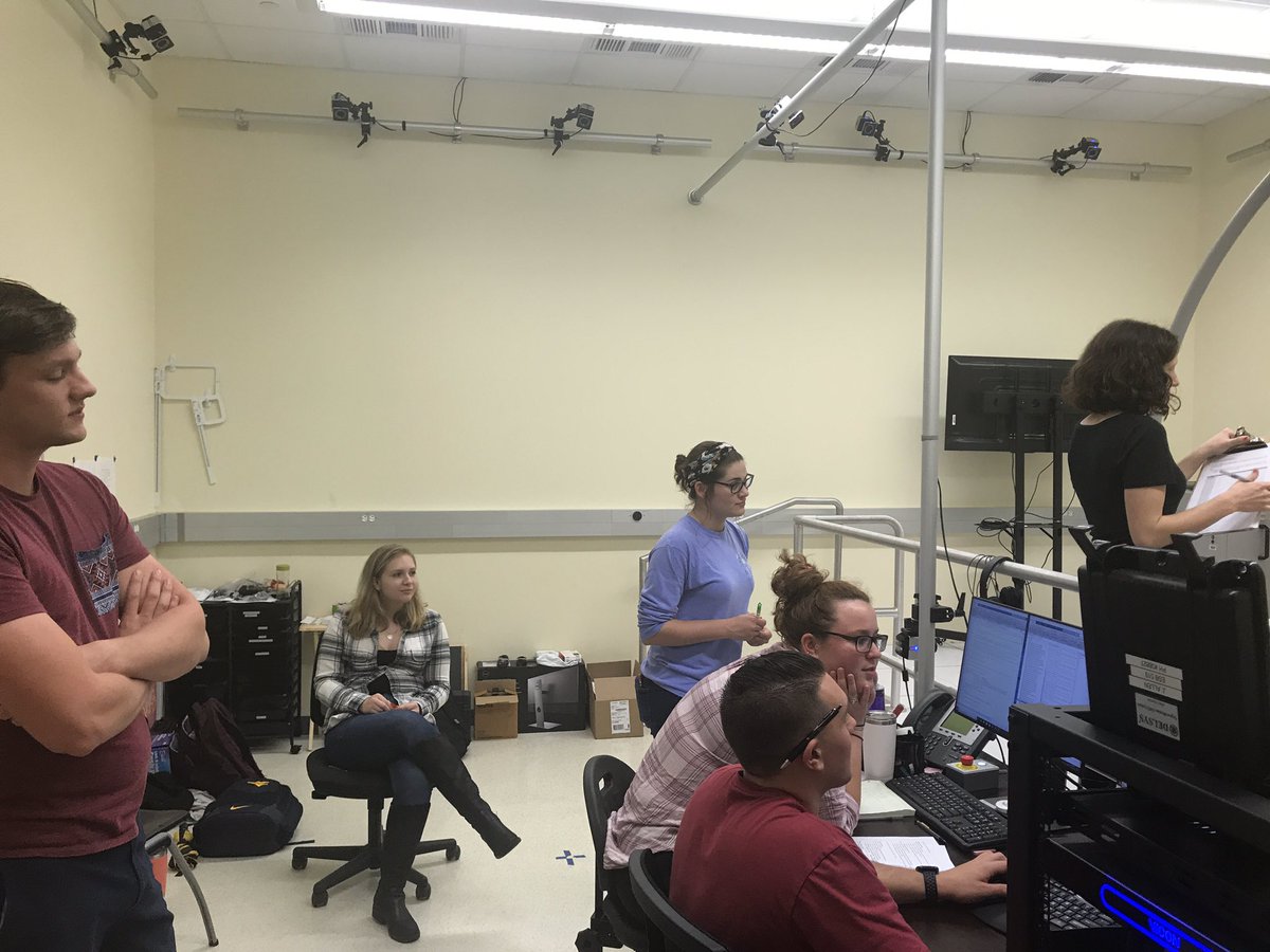 UF Neuromechanics of Mobility Lab (@uf_neuromoblab) on Twitter photo Halloween experiments call for extra hands in case something spooky happens! Halloween experiments call for extra hands in case something spooky happens!