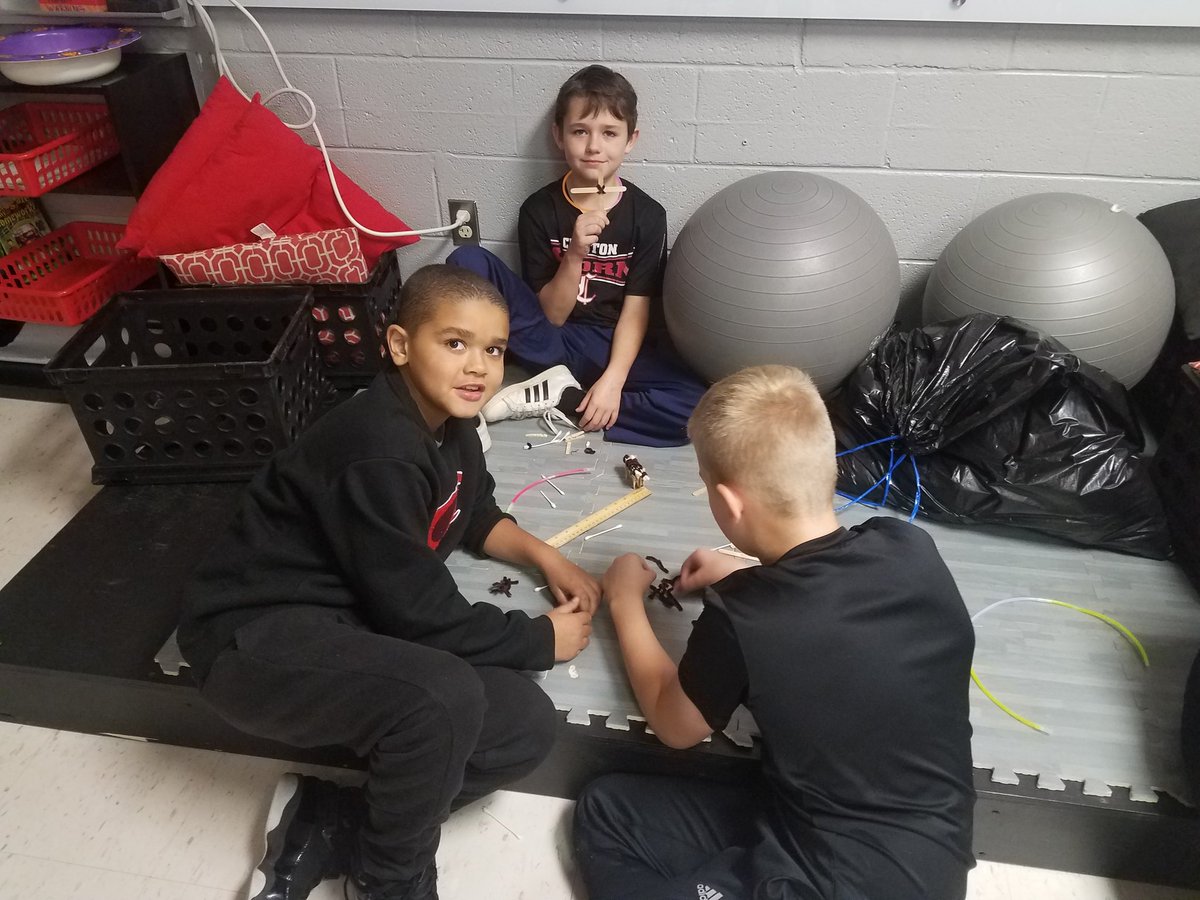 Whit244's tweet photo. #HalloweenSTEM https://t.co/inNfKjPHsm