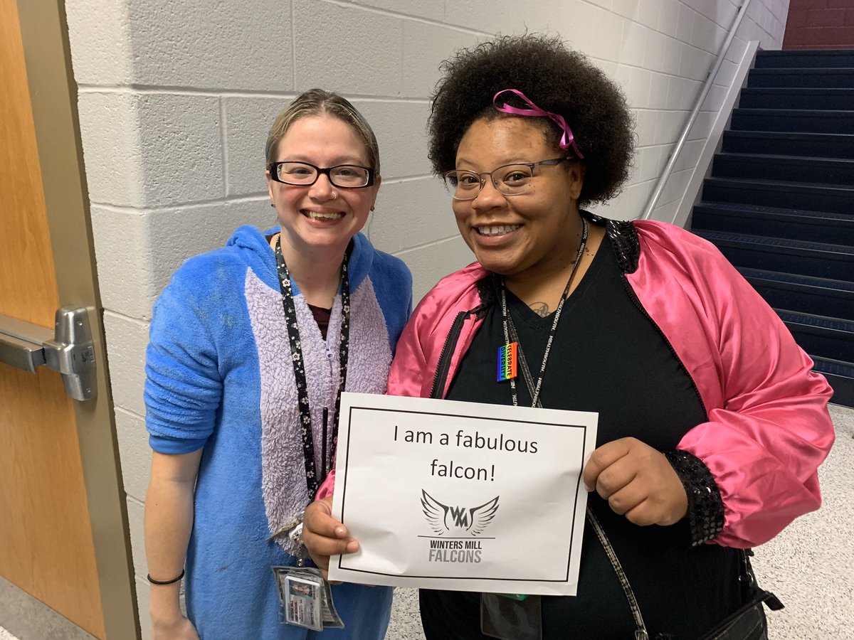 MariaMartin_mlm's tweet photo. Great day at WMHS! @MichaelCBrown54 @CCPS_WMHS https://t.co/N2srLw82v1