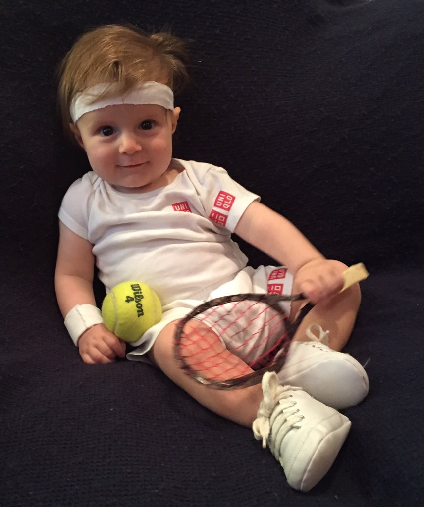 JenniferDantzer's tweet photo. Happy Halloween! #BabyFed #IGotNext @rogerfederer https://t.co/a81SirDOjW