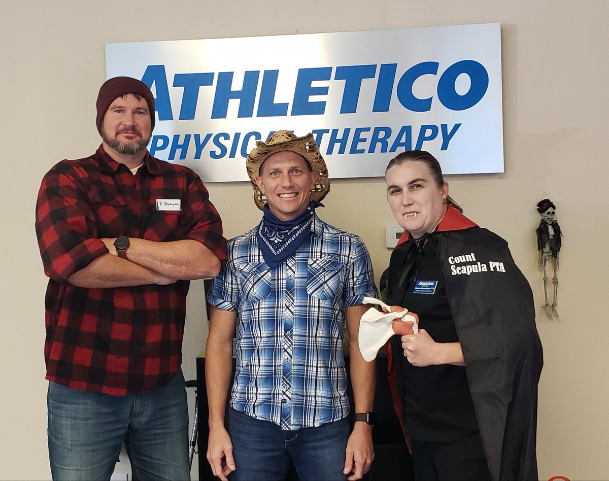 valerieb_pta's tweet photo. Late to the party, as usual! Haha!
Happy Halloween, from @Athletico Mesa East!!
Be safe out there tonight, friends!!
#PT #PTA #BetterTogether #AZPTA #PhysicalTherapy #MesaAZ #AthleticoPT https://t.co/IL9ksGB3Kq