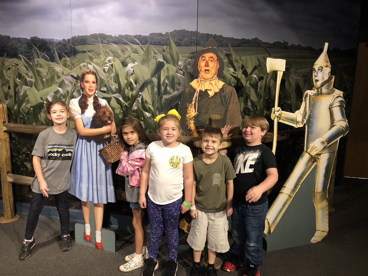 First grade field trip to @SCStateMuseum! We had so much fun ๐#OneRCE #Firstgradefun https://t.co/uy0US1btiZ