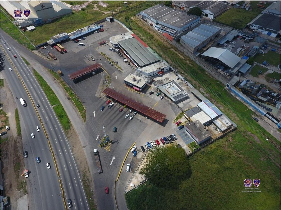 SistemaCarabobo's tweet image. #ATENCION Le notificamos a la colectividad que este viernes #1Nov desde las 09:00 y hasta las 10:00 horas desarrollaremos Simulacro de Siniestro Vial Múltiple en Estación de Servicio El Prado, tomen previsiones los usuarios de la autopista José Antonio Páez (Autopista del Sur)