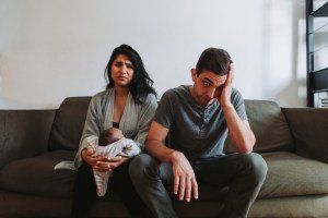 DrJeffZimm's tweet photo. Children over 18 are often told, “This really doesn’t affect you ...” but the opposite is true. #AdultChildrenOfDivorce #Children #DivorceAfter50 #DivorceRecovery #DivorcingCouples #DivorceExpense #GrayDivorce #LaurenBehrman #MyDivorceRecovery https://t.co/3zrylTllu1 https://t.co/itAhnG2ya1