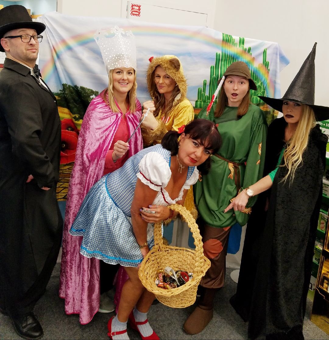 Econnell03's tweet photo. CVS 5187 Celebrating Halloween. Lots of team spirit. 🌈 https://t.co/7sS0Mts9cb