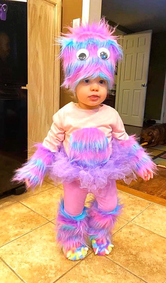 amazingmet2003's tweet photo. Just Because MiMi’s Monster is the Cutest of them ALL! 💜💜 #mimisbaby #paysiebug 💜💜 #halloween2019 @mickeywing13 💜🎃💜🎃 https://t.co/dGuaEvHOUq