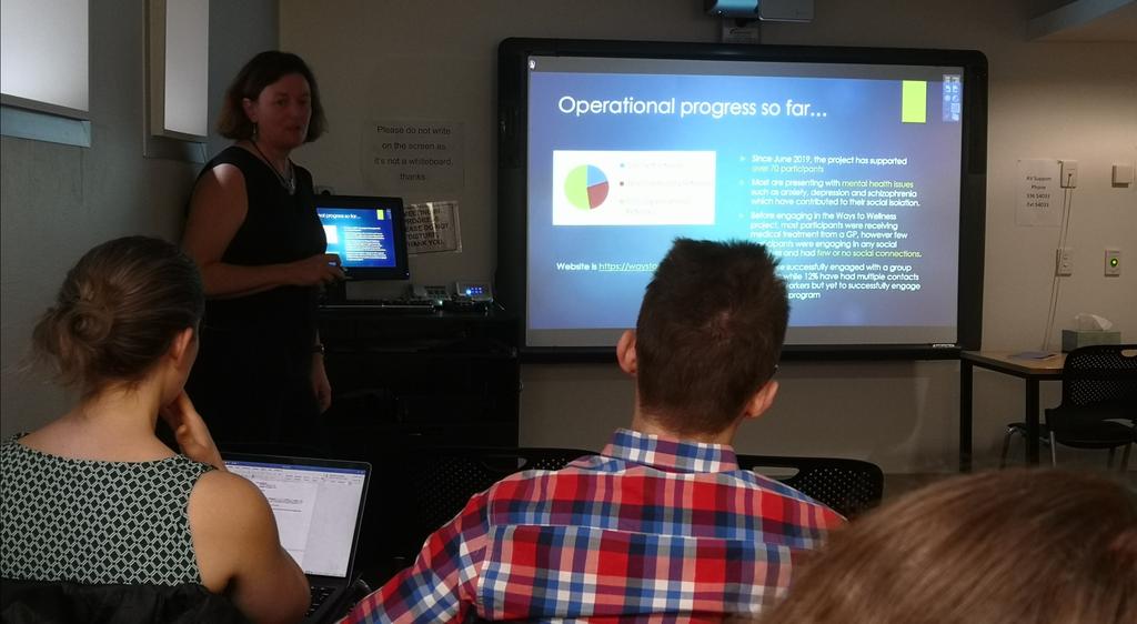 alexanderhaslam's tweet photo. @Genevieve132 presents to SIGN about impressive  progress on the large-scale ARC-funded "Ways to Wellness" project which marries #social_prescribing with #Groups4Health. Really awesome work. Watch this space! https://t.co/8roaS7USRT