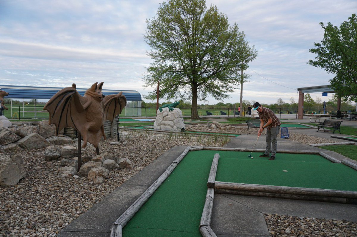 CouplePutts's tweet photo. Topping off our #puttober fun w/ a new review of Smiley's Mini Haunts in Lenexa, KS. Halloween themed characters &amp; tough putting make this spooky fun w/ friends. Review at https://t.co/ylZPOJIjQT Have a ghoulishly good evening everyone! #minigolf #minigolfreviews #miniaturegolf https://t.co/f0w4MKEgir