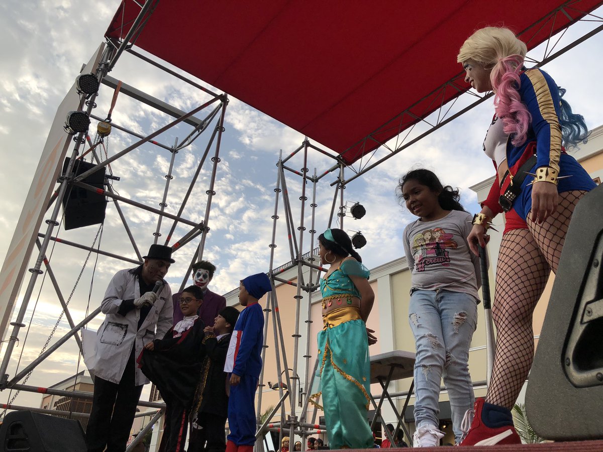 ¡El #HalloweenEnMinka se pone bueno! 🎃🙌🏻