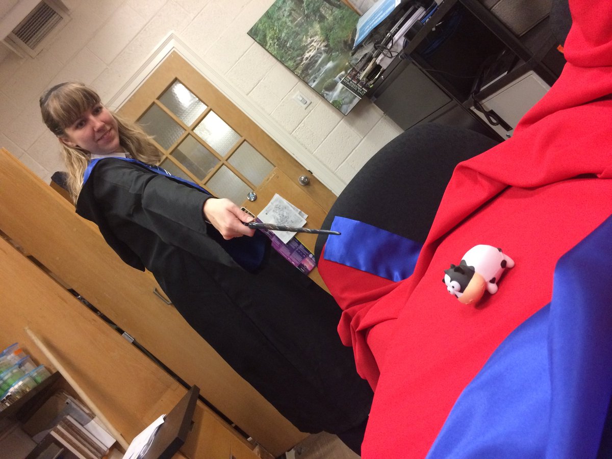 thislabmayfly's tweet photo. Something magical was afoot @BiologyUnb this afternoon. @EmHasMayflyCAD used a transfiguration spell to change #HaroldTheCow into our very own Dr. Alexa Alexander-Trusiak!!! 🐄👀💫👩‍🔬 

(But can she change him back? Find out next week!)

#HappyHalloween! 🧙‍♀️🧹#Biology🦇 #SciComm 🎃 https://t.co/rFKlyNdwRL