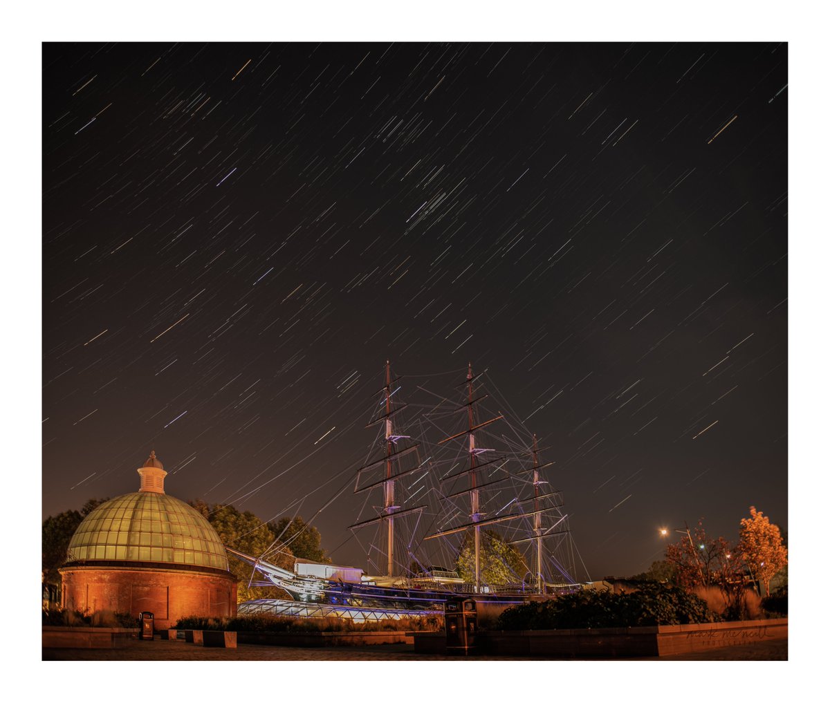 marksmcneill's tweet photo. @ProfBrianCox @CuttySark @ROGAstronomers @RMGreenwich @VisitBritain cutty sark at night #cuttysark #Greenwich #visitbritain #london #nightsky #britainatnight https://t.co/iCuxoCO6KU