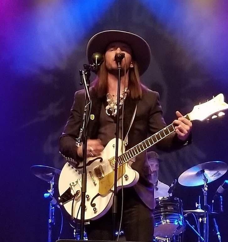 LE Music Promotions (@lemusicpromotns) on Twitter photo To one of the coolest badass dudes I know <a href="/claytonbellamy/">Clayton Bellamy</a>!! Always a blast seeing him perform. 🎸🎸🎶 To one of the coolest badass dudes I know <a href="/claytonbellamy/">Clayton Bellamy</a>!! Always a blast seeing him perform. 🎸🎸🎶